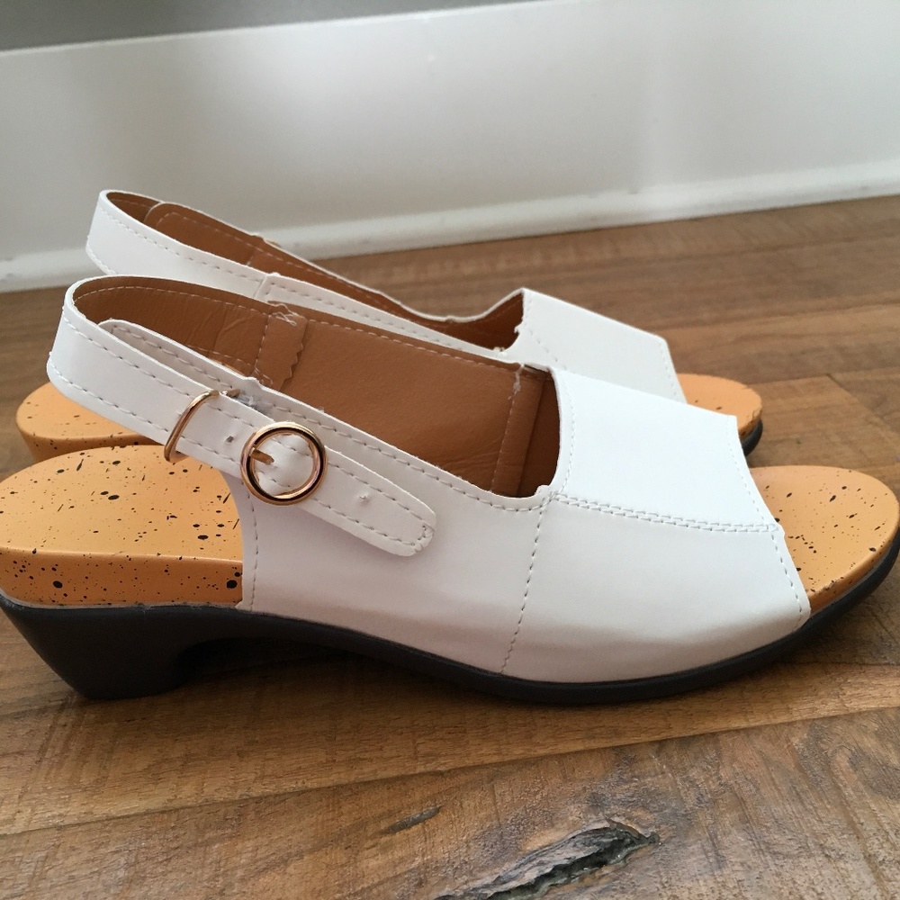 Women’s white sandals